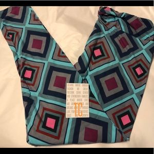 Lularoe Diamond Print Leggings ❤️❤️ TC